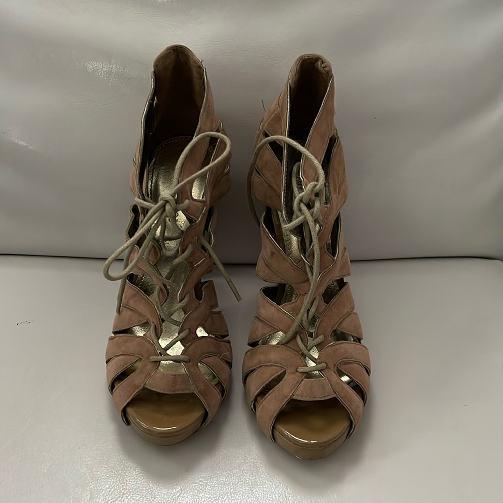 Tan heels